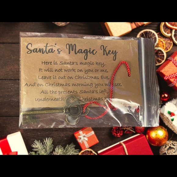 Santas magic key. 
Beautiful bronze key 2” long - Picture 6 of 6